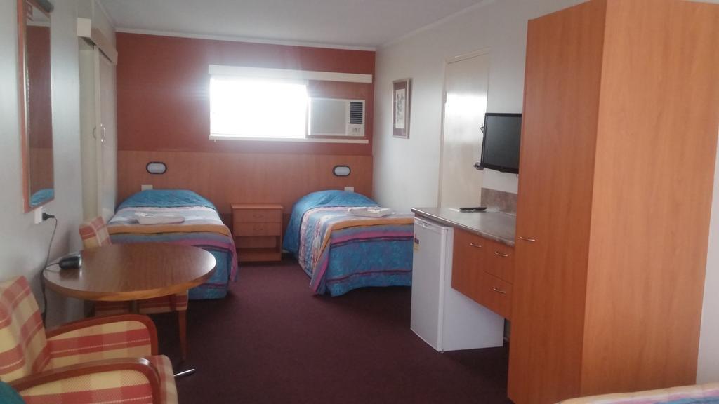Motel Monaco Ипсуич Екстериор снимка