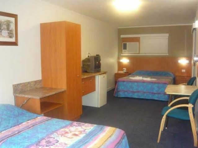 Motel Monaco Ипсуич Екстериор снимка