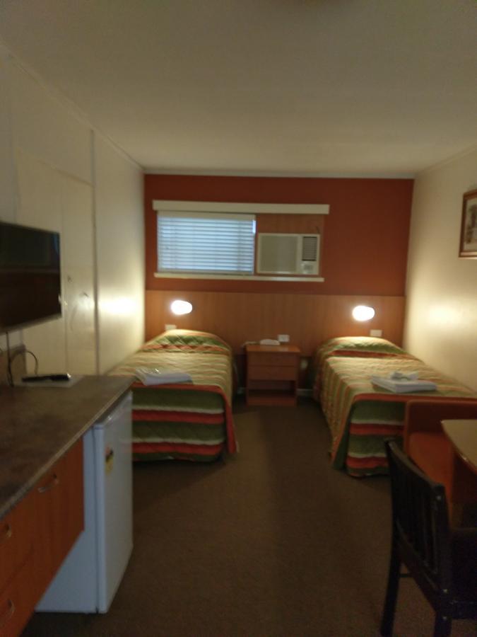 Motel Monaco Ипсуич Екстериор снимка