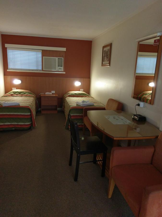 Motel Monaco Ипсуич Екстериор снимка
